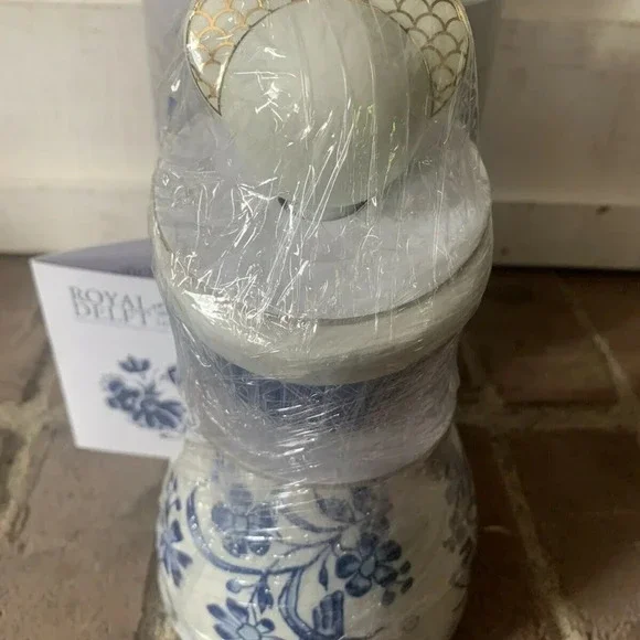 NEW Royal Delft Proud Mary 09 Blue & White Collectible - Astonia - Picture 5 of 9